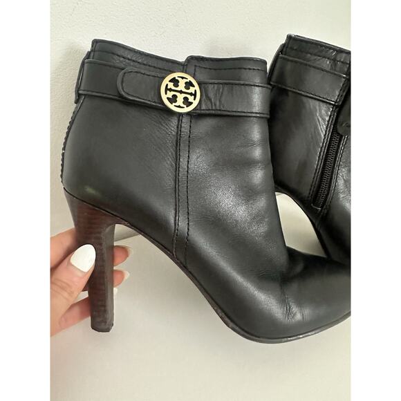Tory Burch Size 8 Black Leather Ankle Boots Booties - Picture 3 of 6